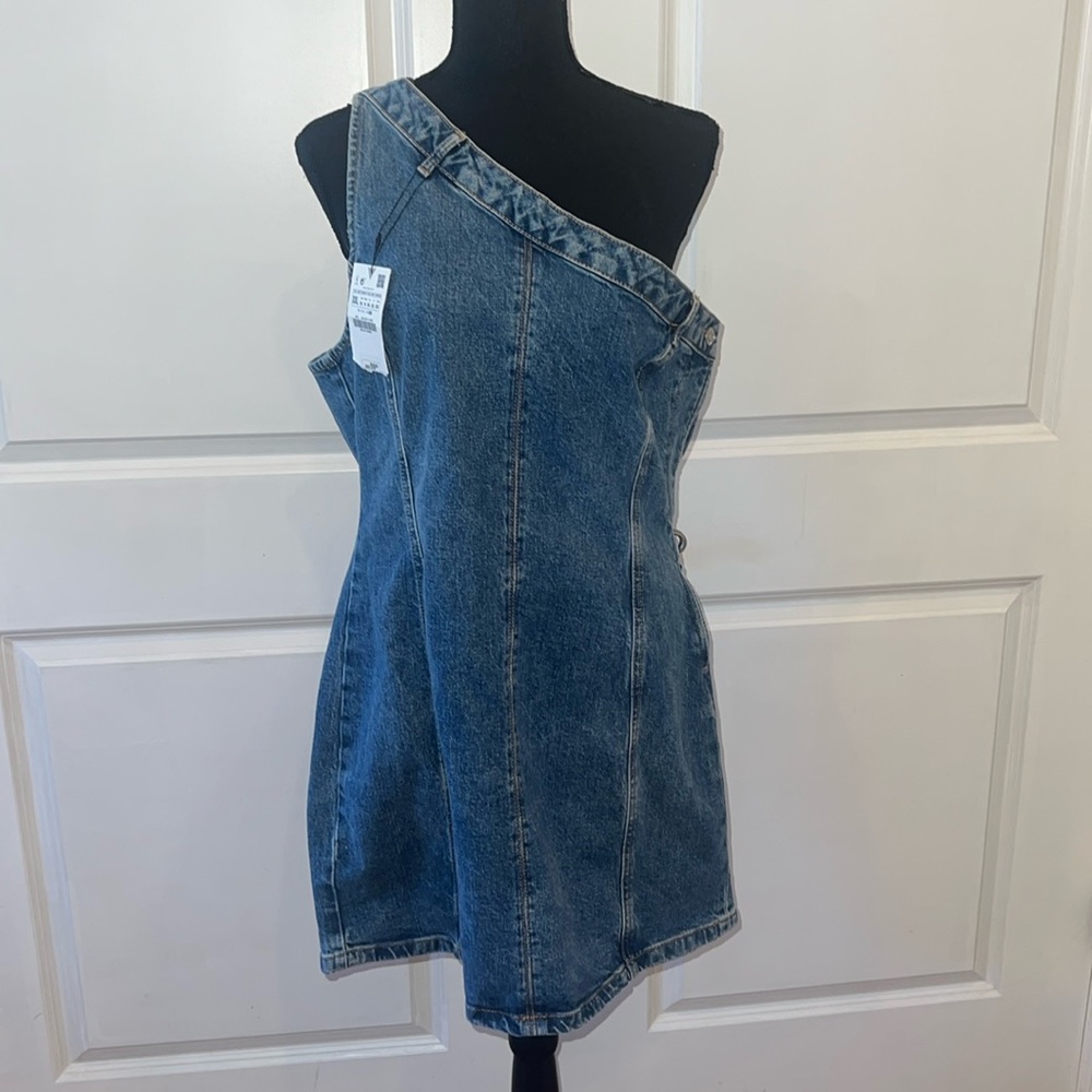 Zara denim one should dress new with tags